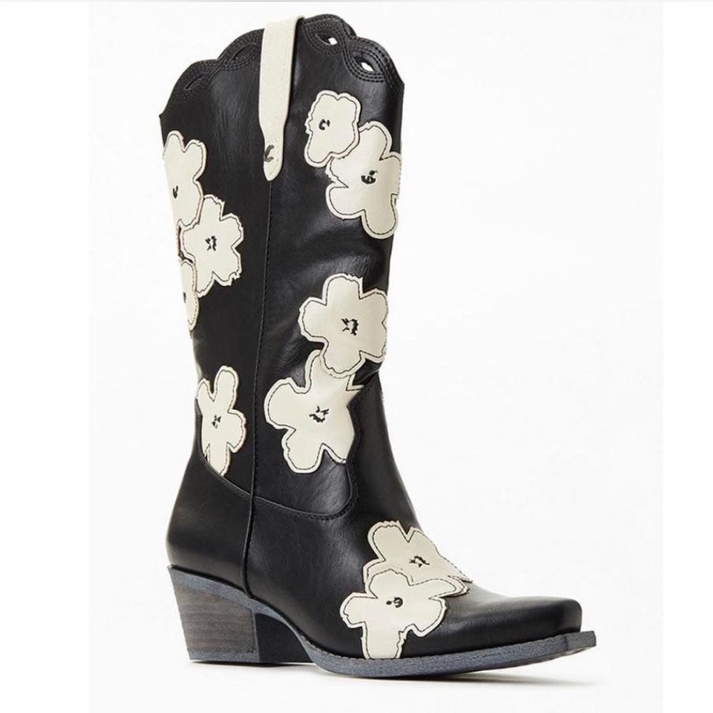 Circus by Sam Edelman Black Cowboy Boots size 8.5